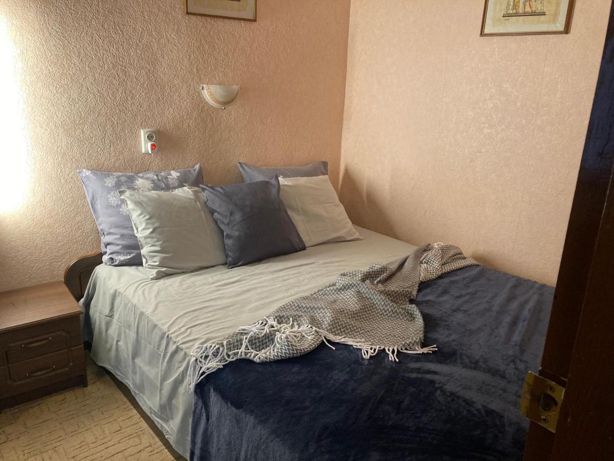 Apartment Artynova 29 Vinnytsia Ngoại thất bức ảnh