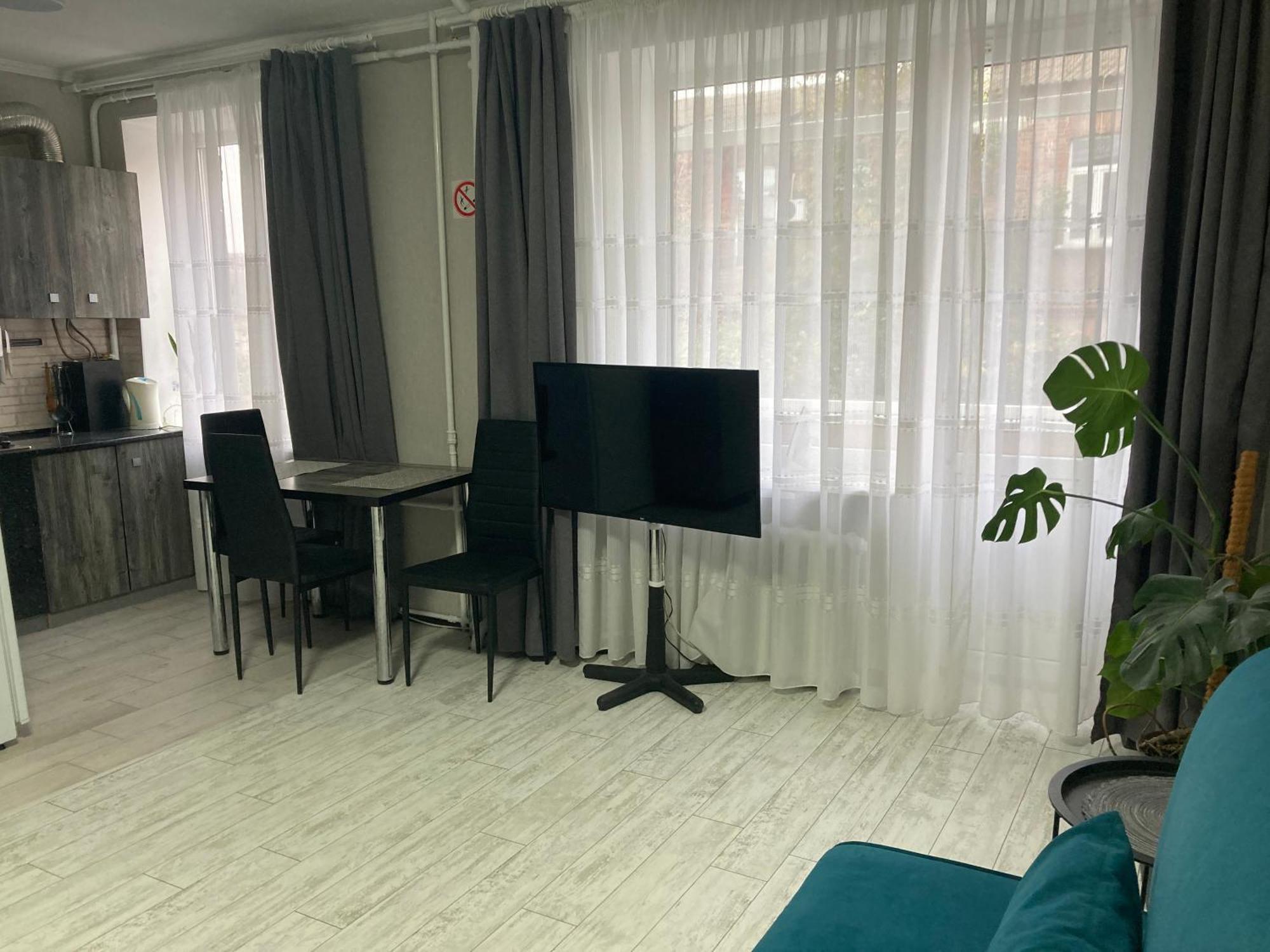 Apartment Artynova 29 Vinnytsia Ngoại thất bức ảnh